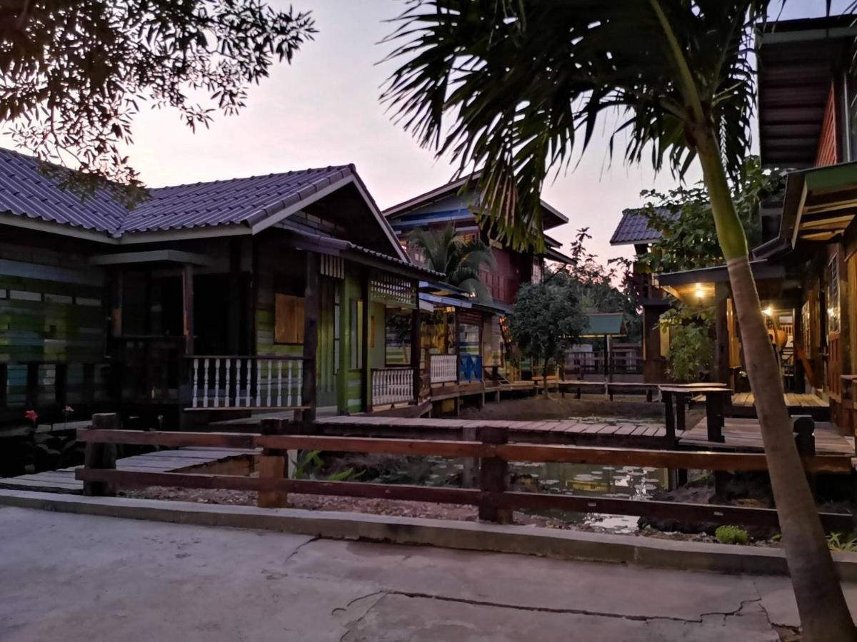 BAANYA HOMESTAY Ko Kret Nonthaburi Luaran gambar