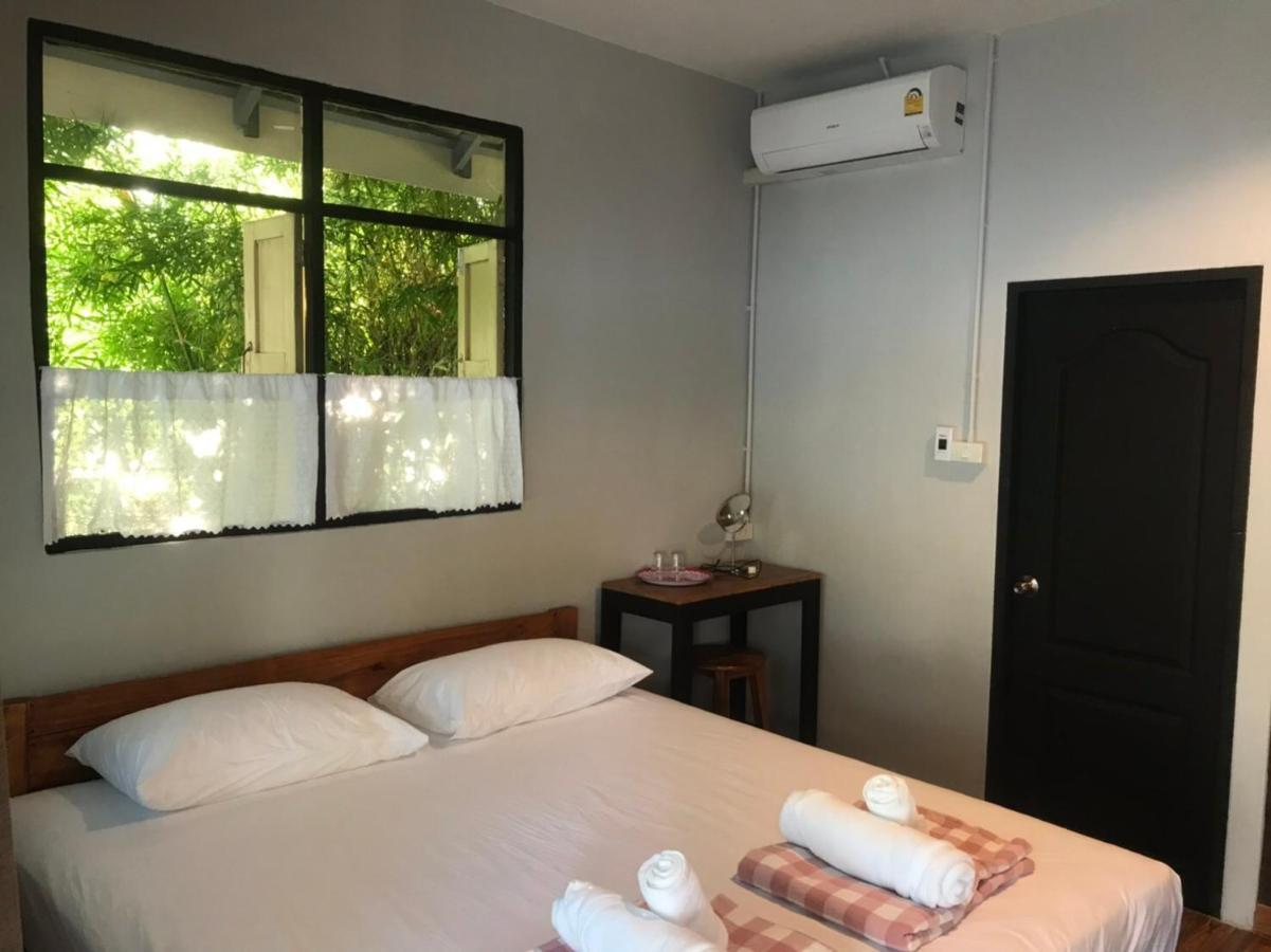 BAANYA HOMESTAY Ko Kret Nonthaburi Luaran gambar