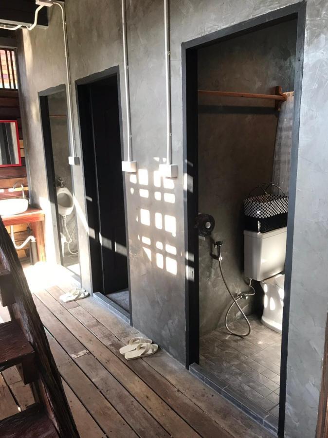 BAANYA HOMESTAY Ko Kret Nonthaburi Luaran gambar