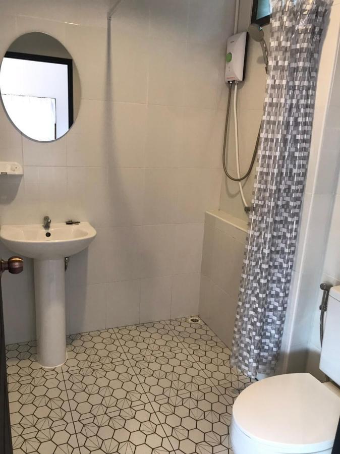 BAANYA HOMESTAY Ko Kret Nonthaburi Luaran gambar