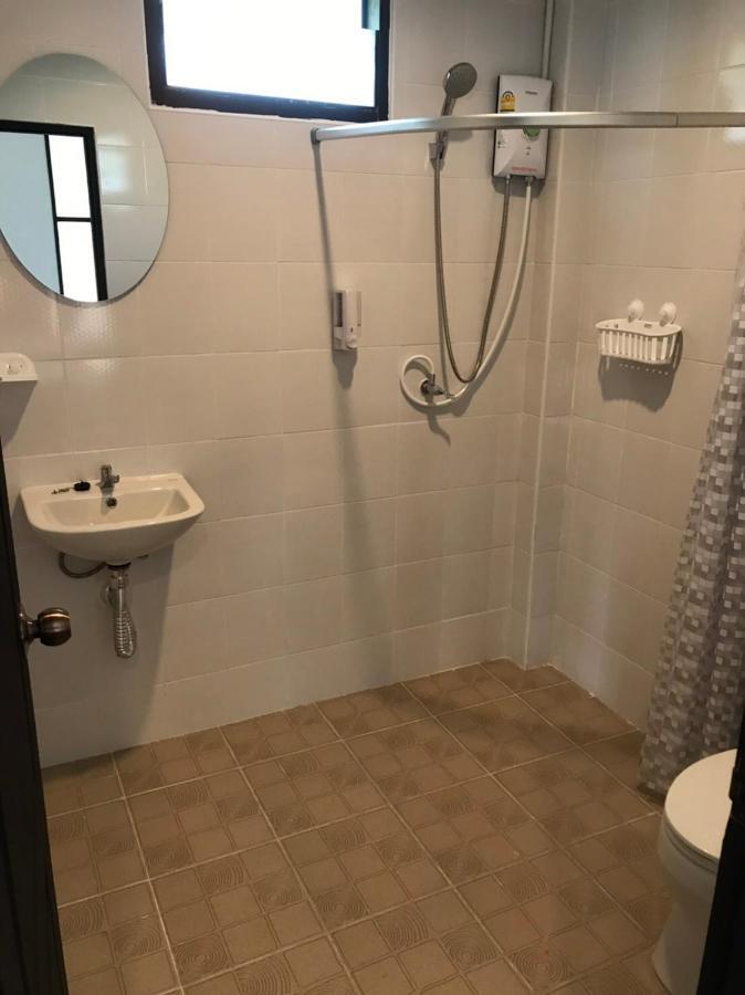 BAANYA HOMESTAY Ko Kret Nonthaburi Luaran gambar