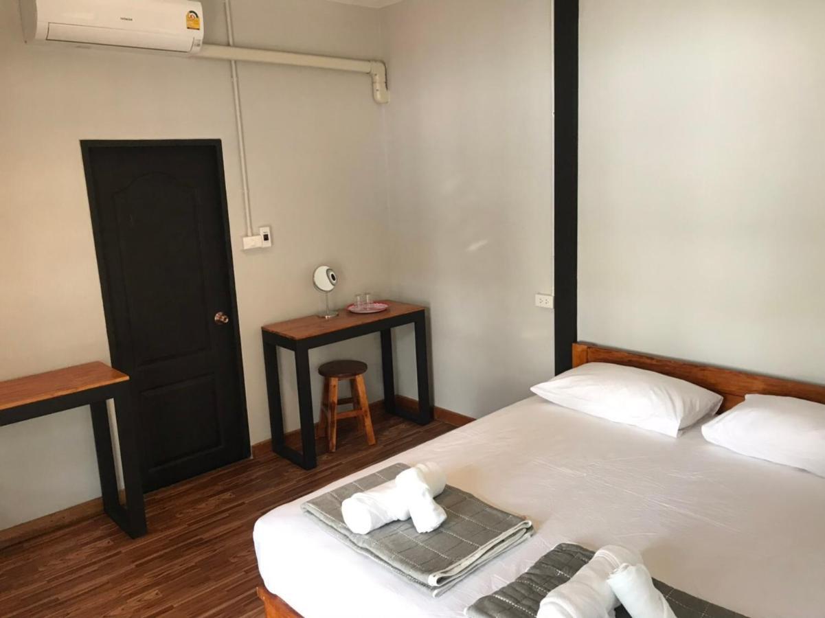 BAANYA HOMESTAY Ko Kret Nonthaburi Luaran gambar