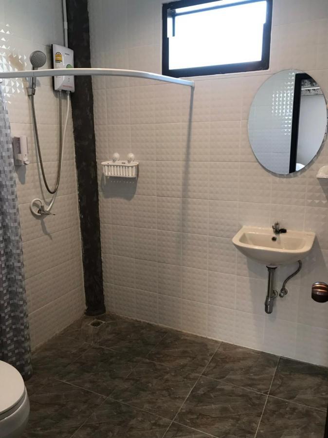 BAANYA HOMESTAY Ko Kret Nonthaburi Luaran gambar